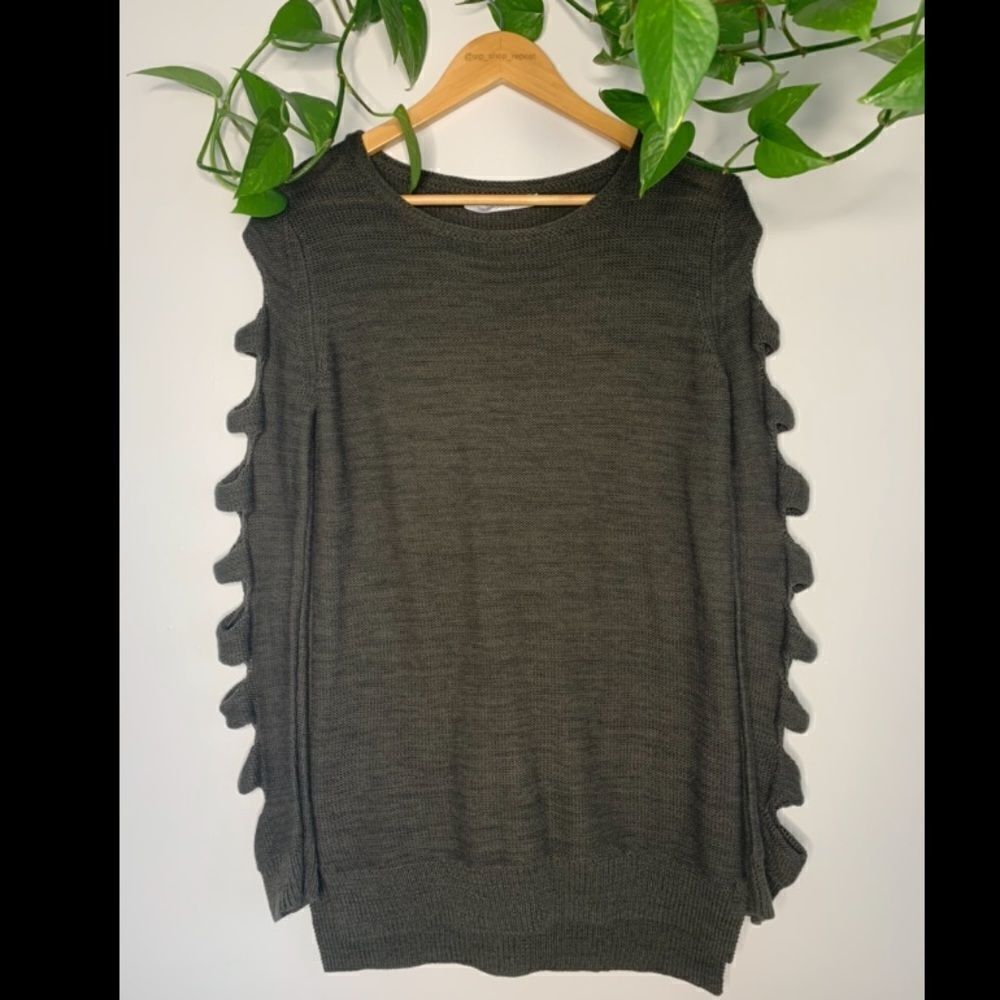 Stitches & Stripes tunic cut out sweater. XS